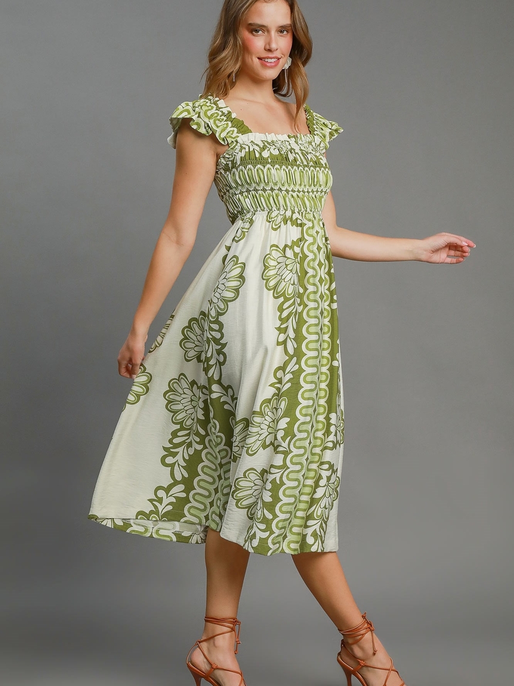 Umgee Green and Cream Floral Smocked Midi Dress